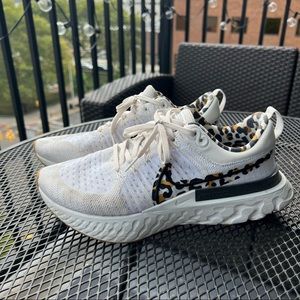 Nike React Infinity Flyknit Sneakers